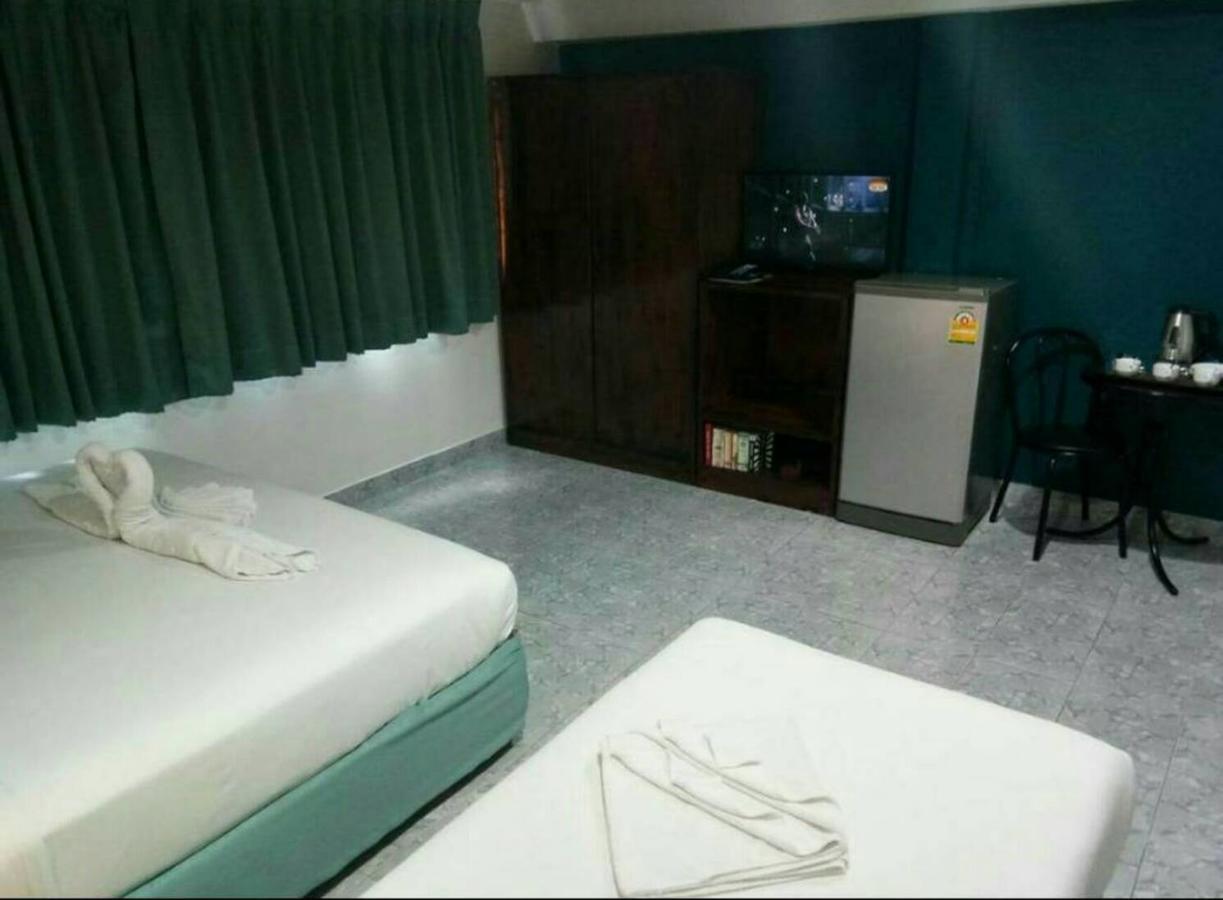 Simple Boutique Seabreeze 2* Patong